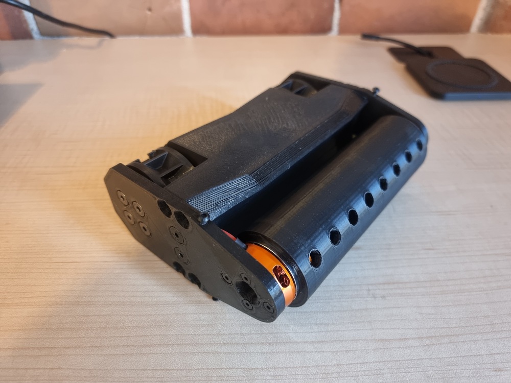 final black chassis assembly